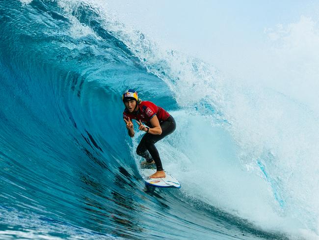 OAHU, HAWAII - FEBRUARY 7: Molly Picklum of Australia surfs in Heat 5 of the Opening Round at the Lexus Pipe Pro on February 7, 2024 at Oahu, Hawaii. (Photo by Tony Heff/World Surf League)