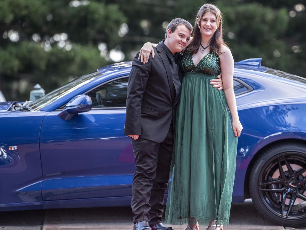 Blake Lynch and Bella Beekmans. Toowoomba State High School formal at Picnic Point. Friday, September 9, 2022. Picture: Nev Madsen.