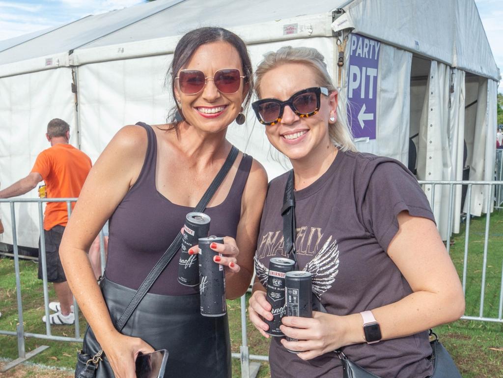 Pictures: Lookout Festival, Sandstone Point | The Courier Mail