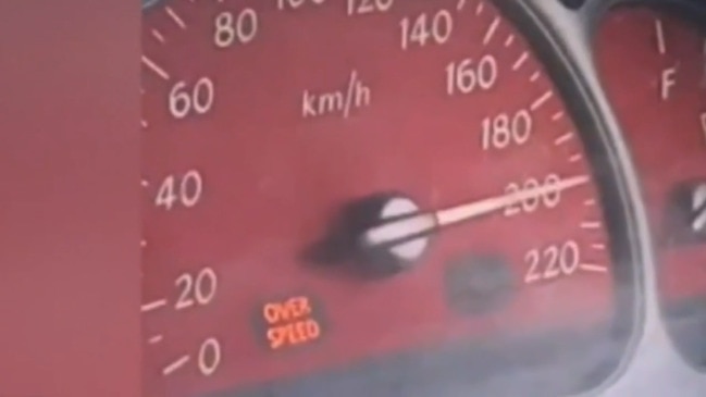 Hoon drivers share video of 200kmph speeds (9NEWS)