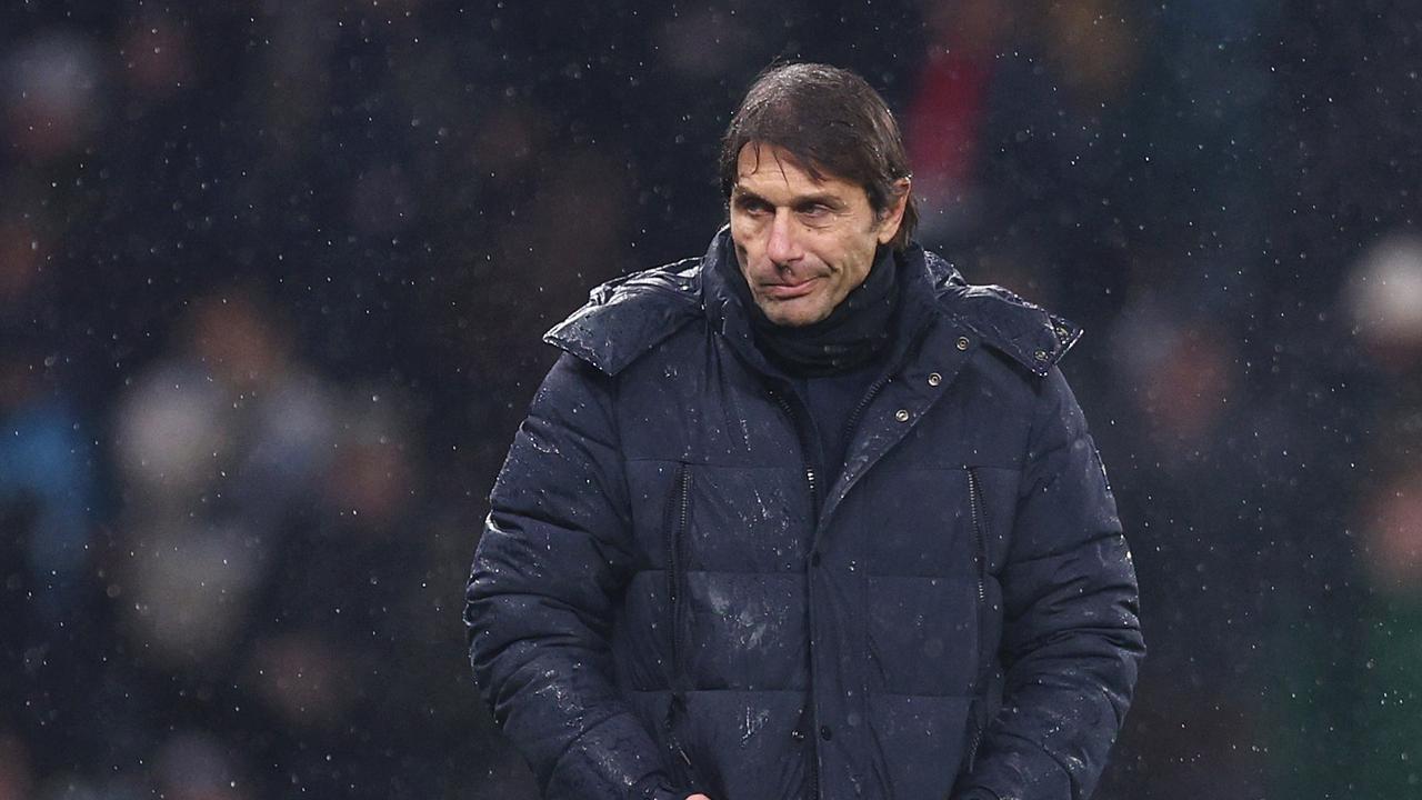 LONDON, ENGLAND – MARCH 08: Antonio Conte, Manager of Tottenham Hotspur, looks dejected after the UEFA Champions League round of 16 leg two match between Tottenham Hotspur and AC Milan at Tottenham Hotspur Stadium on March 08, 2023 in London, England. (Photo by Clive Rose/Getty Images)