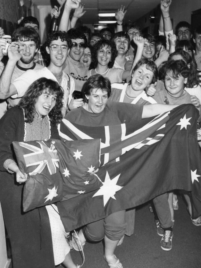 Crowds celebrating the 1983 win.