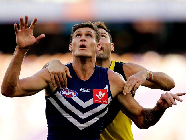 PERTH, AUSTRALIA - MAY 12: Rory Lobb of the Dockers contests a ruck with Toby Nankervis of the Tigers during the round eight AFL match between the Fremantle Dockers and the Richmond Tigers at Optus Stadium on May 12, 2019 in Perth, Australia. (Photo by Will Russell/AFL Photos/Getty Images)