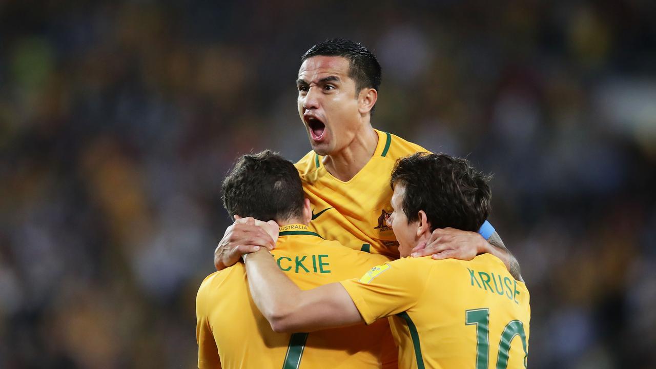 Tim Cahill must play according to Robbie Slater