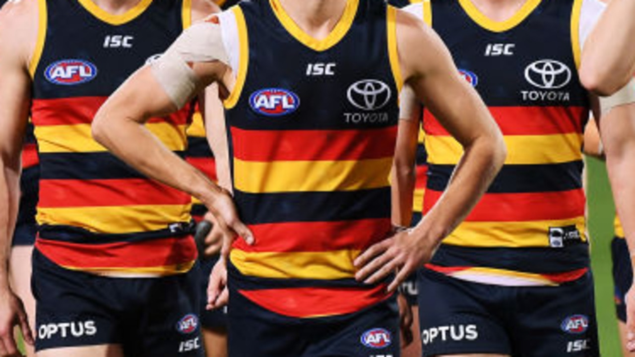 ADELAIDE, AUSTRALIA - AUGUST 17: Dissapointed Crows after their loss during the round 22 AFL match between the Adelaide Crows and the Collingwood Magpies at Adelaide Oval on August 17, 2019 in Adelaide, Australia. (Photo by Mark Brake/Getty Images)