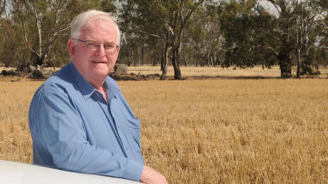 Season slap: Wycheproof farmer Stuart McLean says the weekend’s hot temperatures are “very, very serious”.