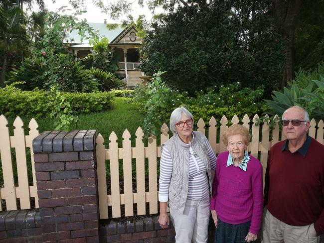 Judy Noble, Marie Rosbrook and Gerry White are concerned ‘Fenton’ at New Farm may be relocated to make way for a development. Pic: Liam Kidston