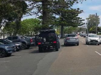 Sydney driver fined waiting to park