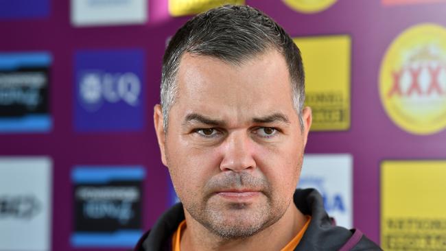 Anthony Seibold defended his demotion of the Brisbane flyer. (AAP Image/Darren England)