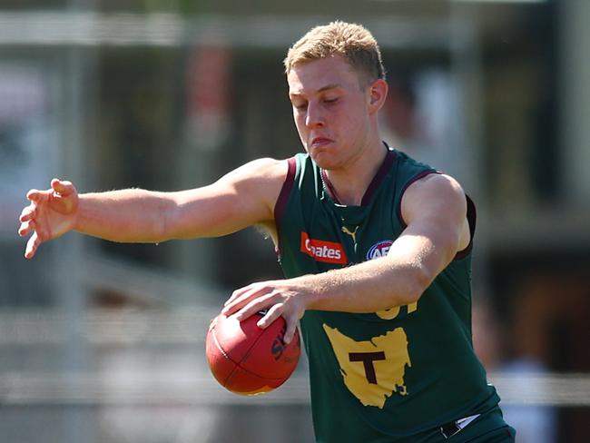 MELBOURNE, AUSTRALIA - SEPTEMBER 17: Arie Schoenmaker of the Tassie Devils kicks during the Coates Talent League Boys Preliminary Final match between Tasmania Devils and Eastern Ranges at Queen Elizabeth Oval on September 17, 2023 in Melbourne, Australia. (Photo by Graham Denholm/AFL Photos via Getty Images)