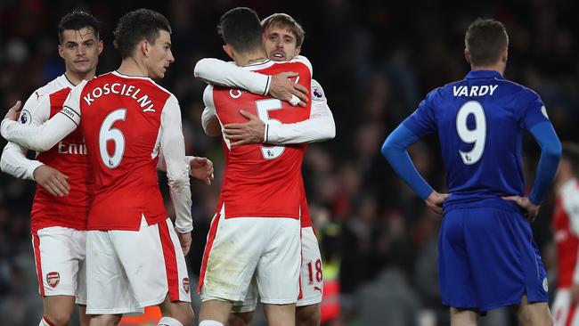 Nacho Monreal of Arsenal celebrates with team mates