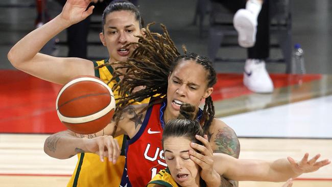 No Cambage, no worries as Opals beat USA