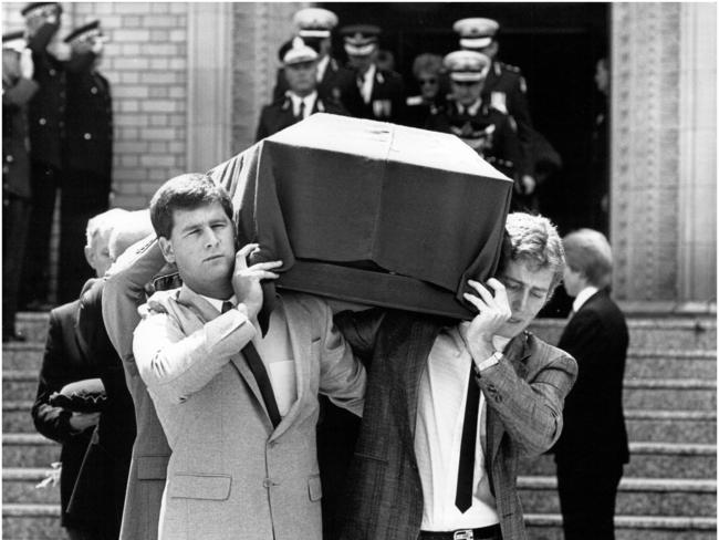 AFP assistant commissioner Colin Winchester’s 1989 funeral.