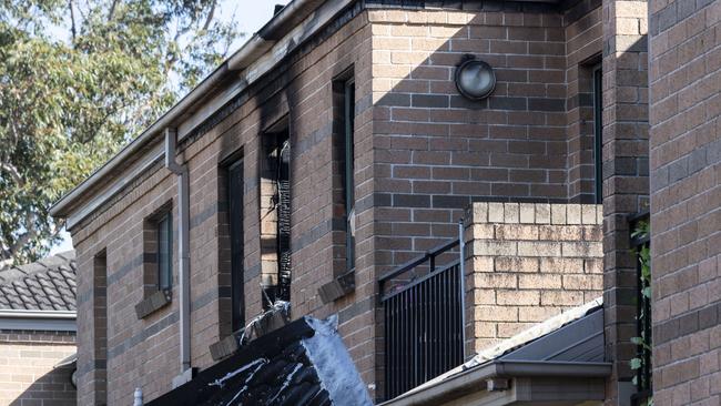 Parts of the unit’s exterior were blackened in the blaze. Picture: NCA NewsWire/ Monique Harmer