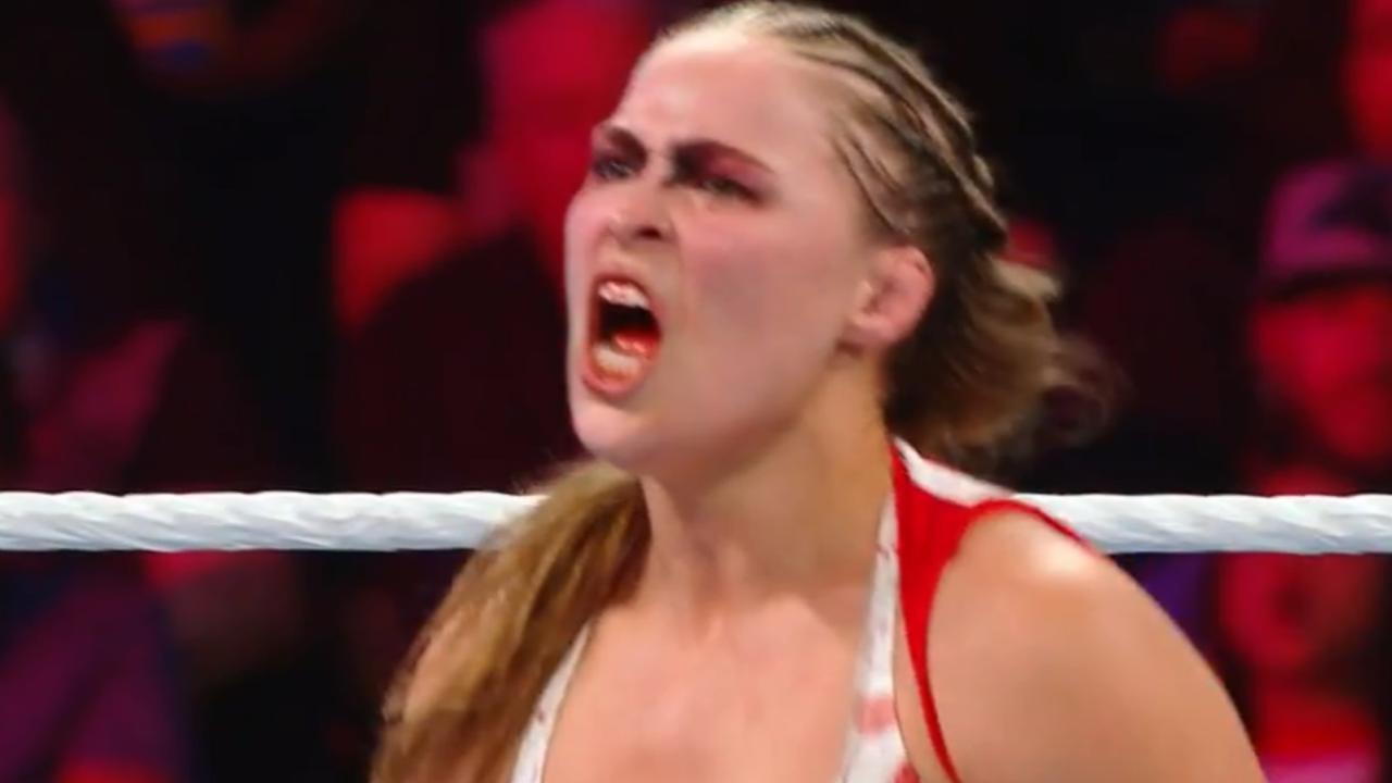 Ronda Rousey vs Charlotte Flair WWE: Steve Austin loved bloody beating ...