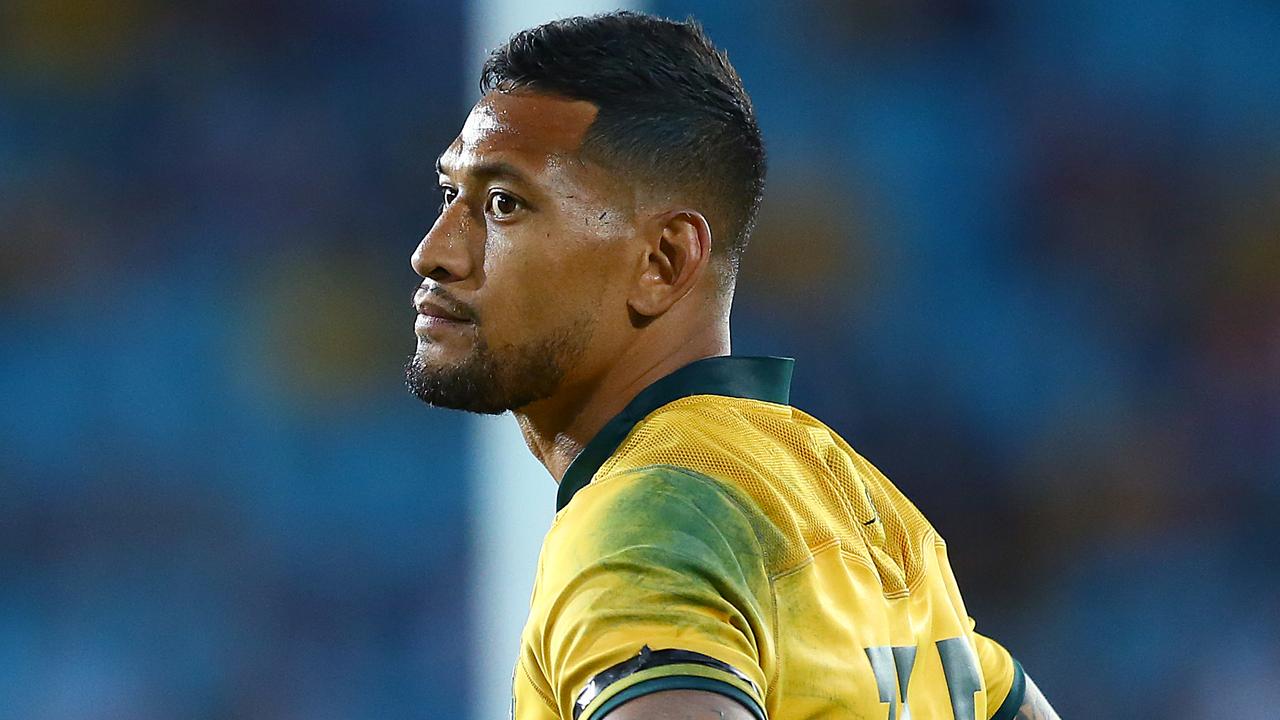 Glen Ella believes Israel Folau should sit down with David Campese and learn how to get more involved from the wing.