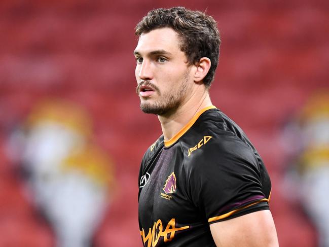 BRISBANE, AUSTRALIA - MAY 28: Corey Oates of the Broncos warms up during the round three NRL match between the Brisbane Broncos and the Parramatta Eels at Suncorp Stadium on May 28, 2020 in Brisbane, Australia. (Photo by Bradley Kanaris/Getty Images)