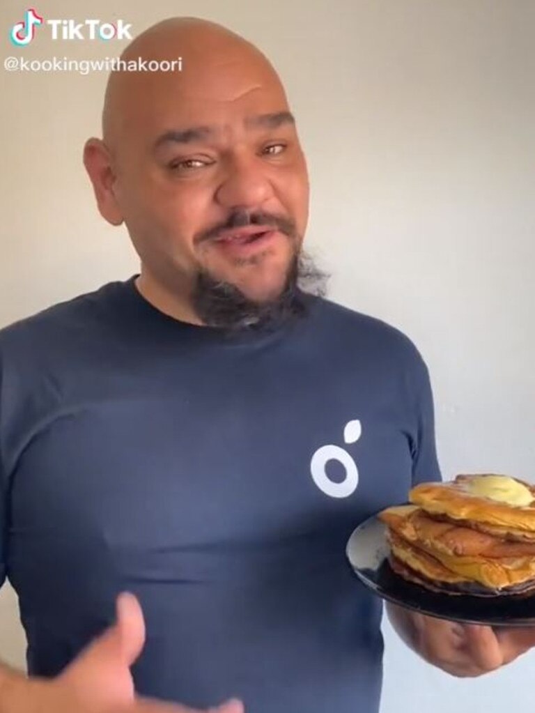 Indigenous chef @kookingwithakoori flipped some banana pancakes before (presumably) eating them on a cosy new mattress. Picture: TikTok