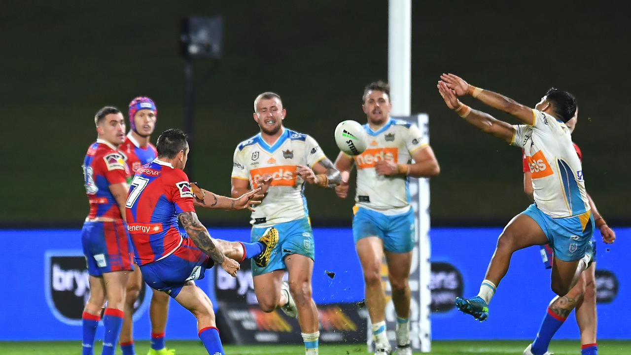 Mitchell Pearce kicked just the tenth field goal of his long career to lock the Knights into finals. Picture: Getty Images.