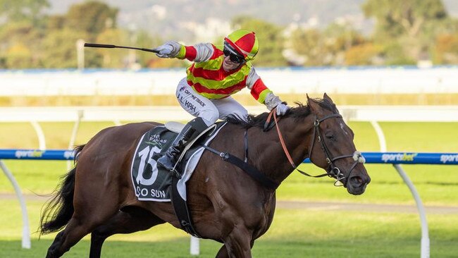 Jamie Kah salutes aboard Coco Sun in the G1 SA Derby. Picture: Makoto Kaneko