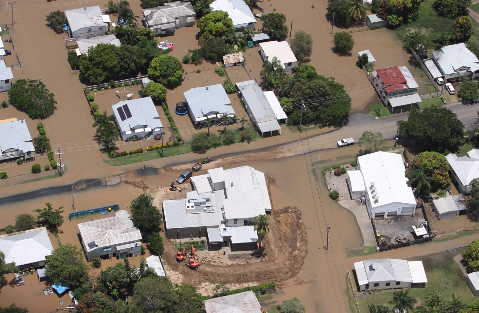 Aerial view of Rockhampton floods 03/01 | The Courier Mail