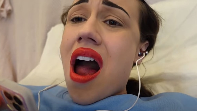 YouTuber Colleen Ballinger (aka Miranda Sings).