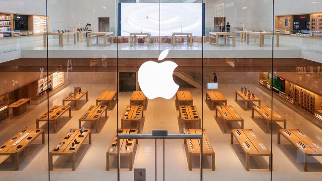 Apple’s trading hours differ for each store. Picture: Annice Lyn/Getty Images