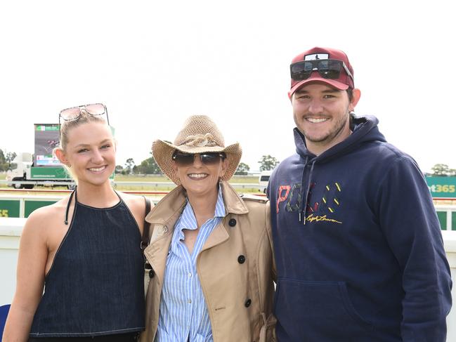 Bairnsdale Cup 2025. Poppy Chester, Beth Chester and Darcy Chester. Picture: David Smith