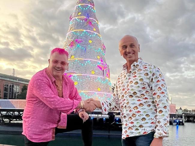 Darryn Lyons and Stretch Kontelj enjoyed each others company at the Geelong waterfront.