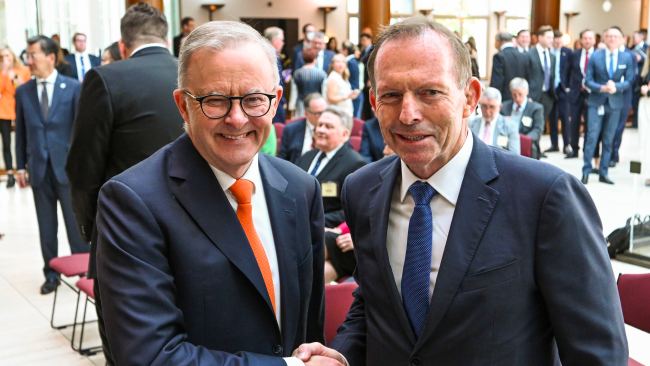 Tony Abbott thanks family, staff and parliamentary colleagues as prime ...