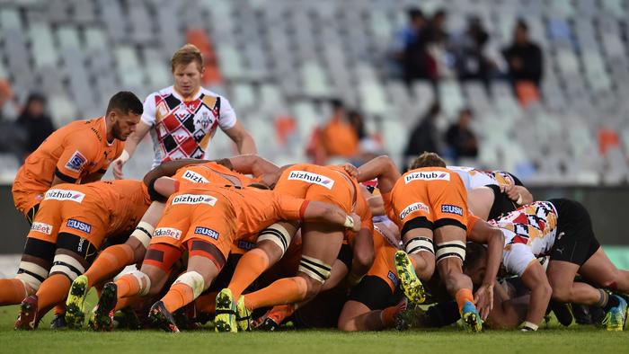 BLOEMFONTEIN, SOUTH AFRICA - MAY 14: General viw of action during the Super Rugby match between Toyota Cheetahs and Southern Kings at Toyota Stadium on May 14, 2016 in Bloemfontein, South Africa. (Photo by Johan Pretorius/Gallo Images/Getty Images)