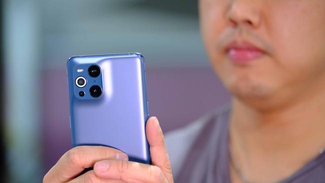 Oppo Find X3 Pro 5G smartphone