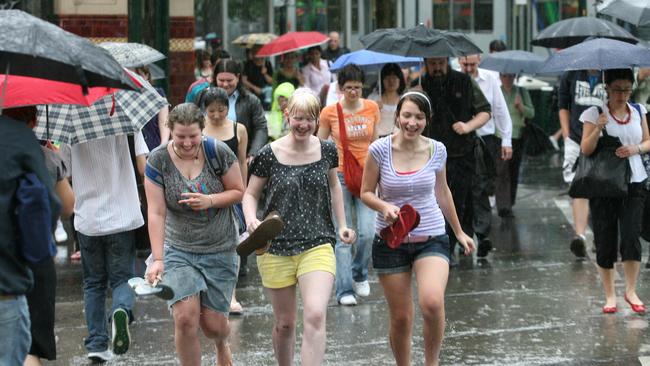 A thunderstorm hits the Melbourne CBD. Picture: News Corp.