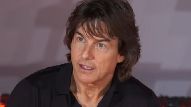 Tom Cruise shut down a reporter's question at a press event in Seoul.
