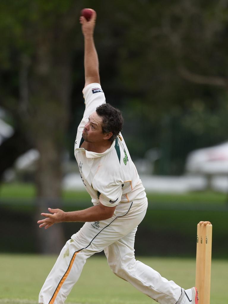 Kookaburra Cup cricket - Queens vs. Mudgeeraba Nerang at Greg Chaplin Oval, Southport. Queens bowler Mitch Foster.(Photos/Steve Holland)