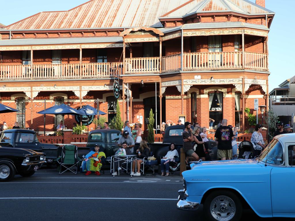 The annual Queenscliff Rod Run may have been called off this weekend, but rev heads still flocked to the town for an "unofficial" meet. Picture: Mike Dugdale