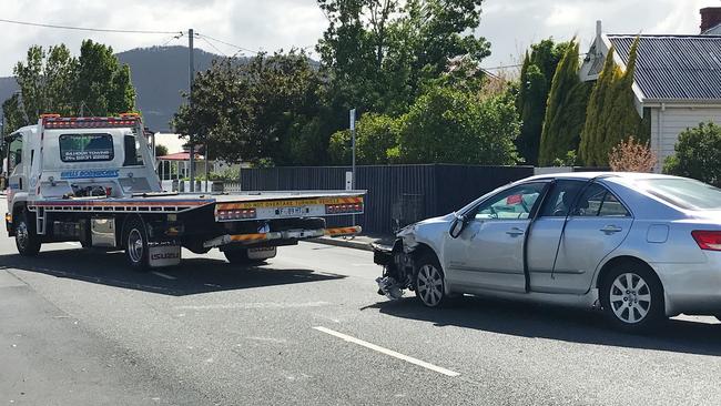 Labor wants tow-truck drivers and other roadside workers included in the trial. Picture: Richard Jupe