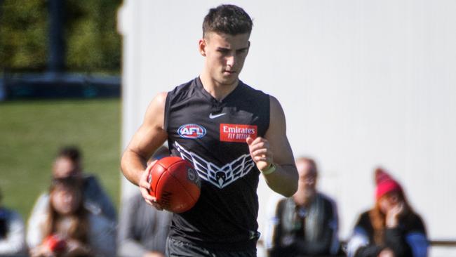 Daicos completed his first main running session on Sunday. Picture: Tony Gough