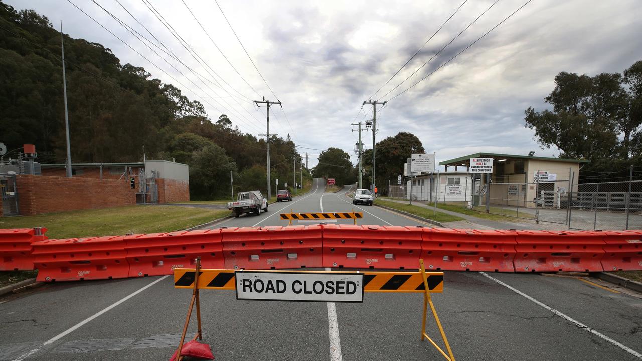 The hard border and long Queues return to the Qld NSW border on the Gold Coast. Road Closure on Miles St Coolangatta. Picture: Glenn Hampson.