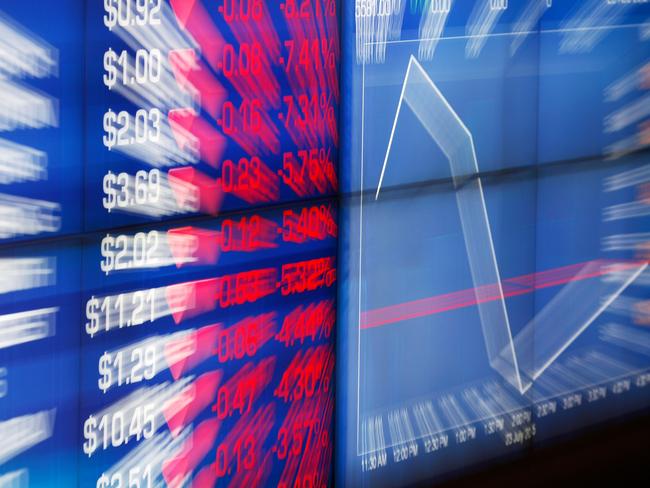 The information of stocks that lost in prices are displayed on an electronic board inside the Australian Securities Exchange, operated by ASX Ltd., in Sydney, Australia, on Friday, July 24, 2015. The Australian dollar slumped last week as a gauge of Chinese manufacturing unexpectedly contracted, aggravating the impact of declines in copper and iron ore prices. Photographer: Brendon Thorne/Bloomberg