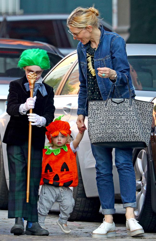 Cate Blanchett steps out in New York in double denim as she goes trick or  treating with kids | Daily Telegraph