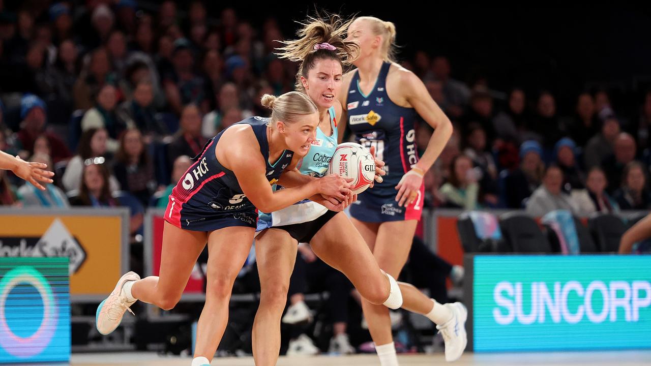 Vixens keep finals hopes alive with classic derby win