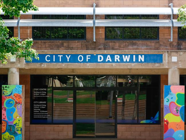 City of Darwin announces it will close its doors to the public at 5PM TodayPicture GLENN CAMPBELL