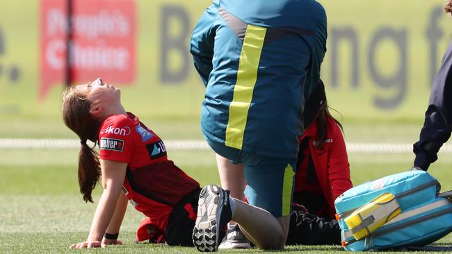 Georgia Wareham was in visible pain after rupturing her ACL. Picture: Sarah Reed/Getty Images