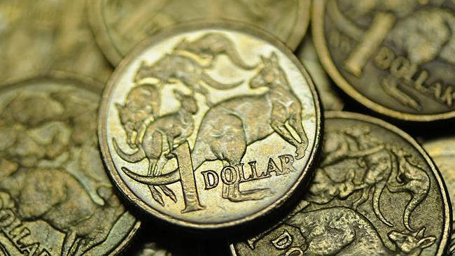 Tapering of the Fed's stimulus would typically cause the US dollar to rise, and the Australian dollar to fall. (AAP Image/Julian Smith)