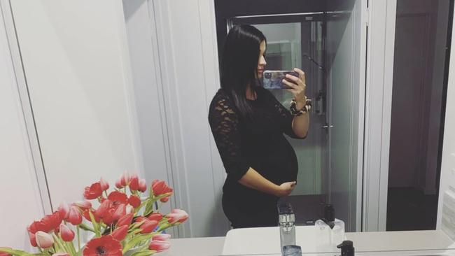 Lauren Flanigan during her pregnancy. Photo: Instagram