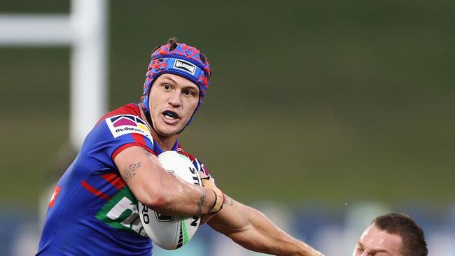 Ponga will stay with the Knights until the end of 2024. AAP Image/Brendon Thorne.