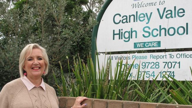 Journalist Jane Caro at Canley Vale High School. The school is included in a Compass documentary The Staffroom.