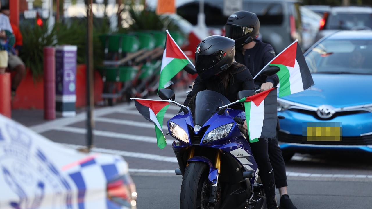 Pro-Palestine bike convoy draws Jewish ire