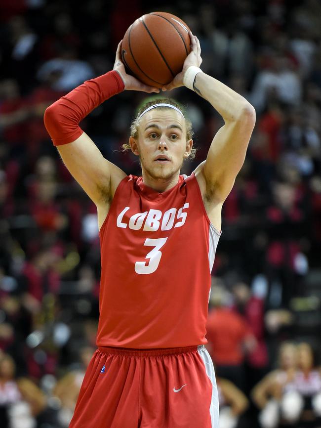 Hugh Greenwood of the New Mexico Lobos looks to pass against the UNLV Rebels during their game at the Thomas &amp; Mack Center on January 21, 2015 in Las Vegas, Nevada. New Mexico won 71-69. (Photo by Ethan Miller/Getty Images)